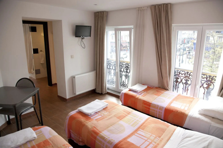 Hotel Barry