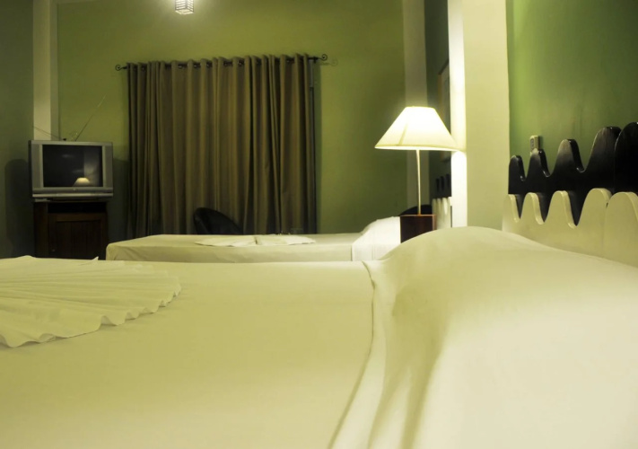 Peradeniya Rest House