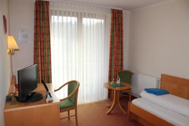 Standard Single room