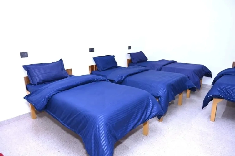 Economy room