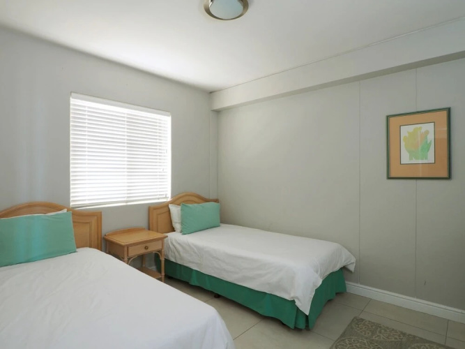 Dolphin Beach H103