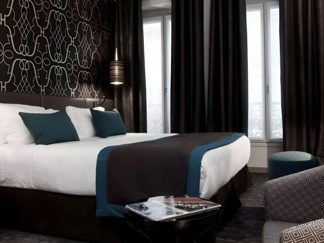 Le Grey Hotel