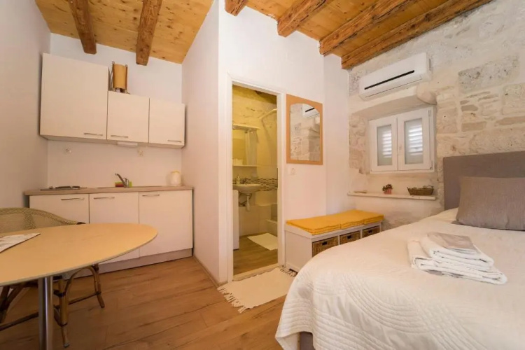 Apartments Stelina