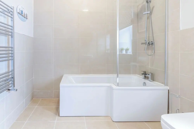 Beach Haven Hideout - 2 Bedroom - Milford Haven