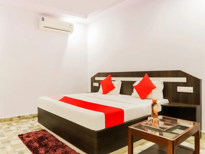 Oyo 47562 Amullya Residence