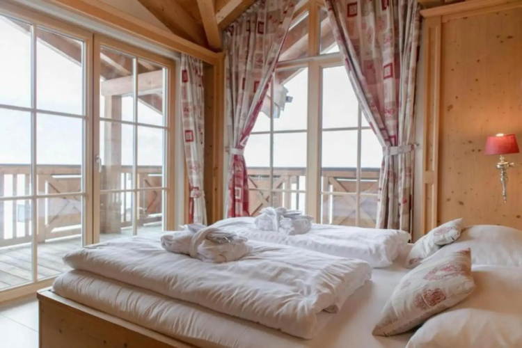 Avenida Panorama Chalets by Alpin Rentals