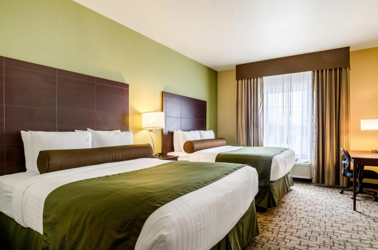 Cobblestone Hotel & Suites - McCook
