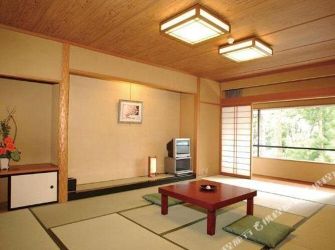 Yukai Resort Yamanakaonsen Yamanaka Grand HotelOver view