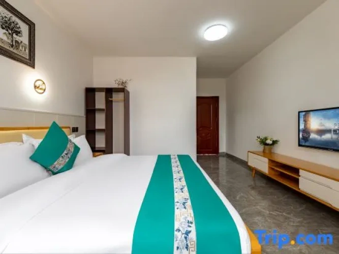 Standard Double room with courtyard view