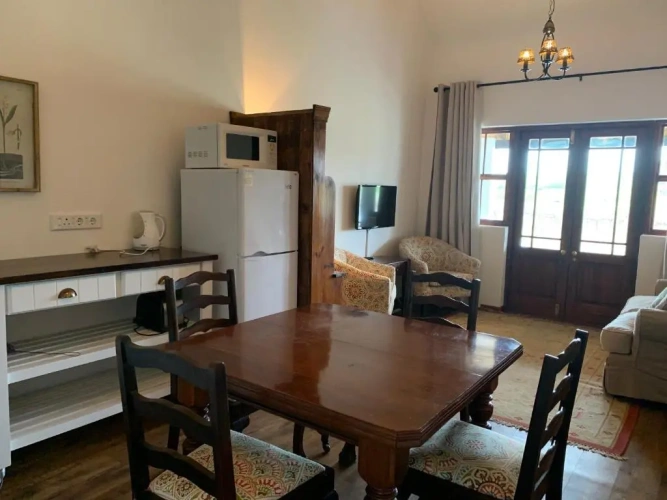 2 Bedrooms Cottage with view