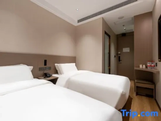 Economy Twin room