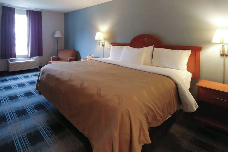 Quality Inn Dublin I-81