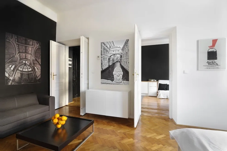 1 Bedroom Apartment with balcony