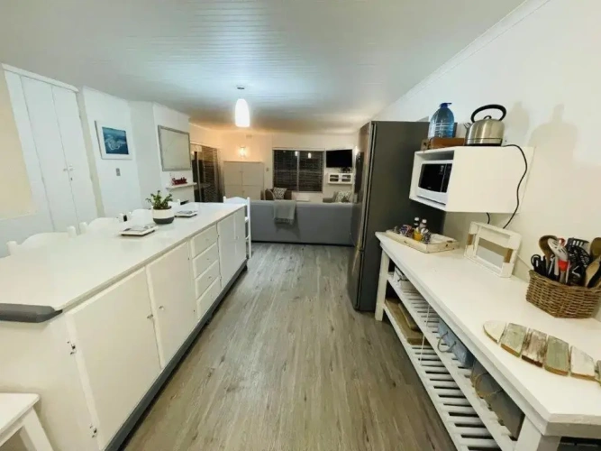 Standard Cottage