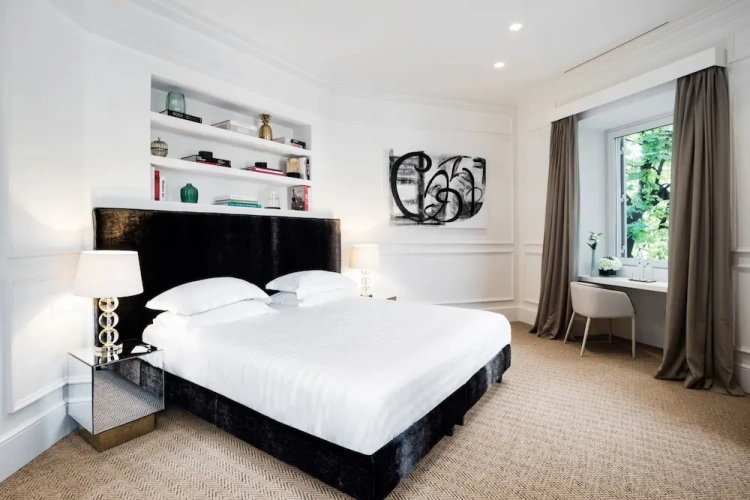 Luxury Double Suite
