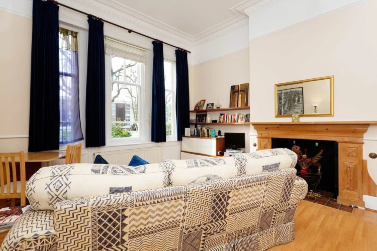 Veeve - Victorian Studio