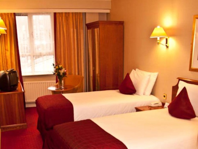 Twin room