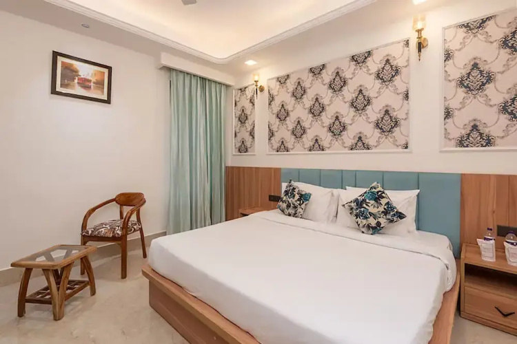 Qotel Signature - Golf Course Road