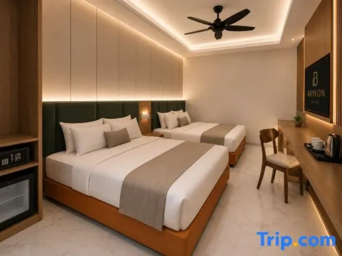 Deluxe Family room