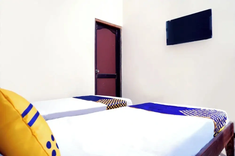 Economy Twin room