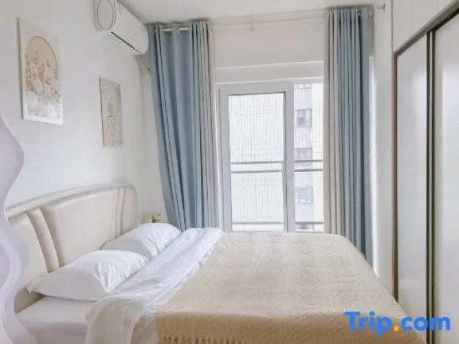 Standard Double room with view