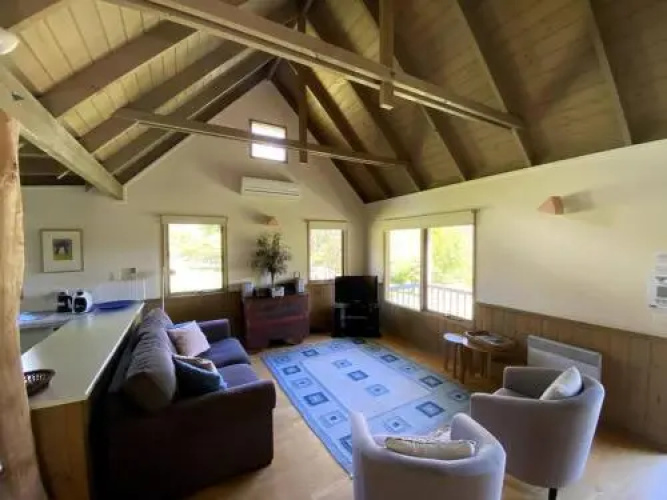 Crabapple Cottage