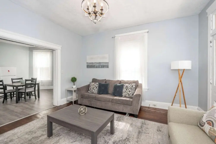 Queen City Suites For 7