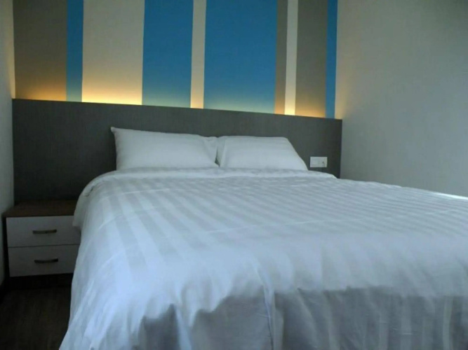 Yan Hotel