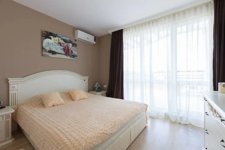 Two Bedroom Apartment with Large Balcony