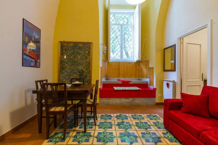Nightlife Lovers Apartment