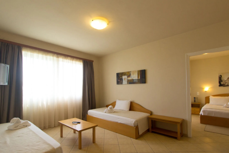 Colonides Beach Hotel