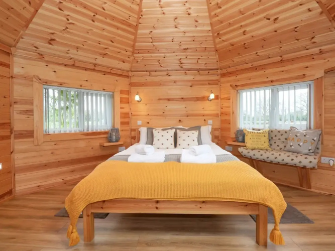 Honeybee Retreat