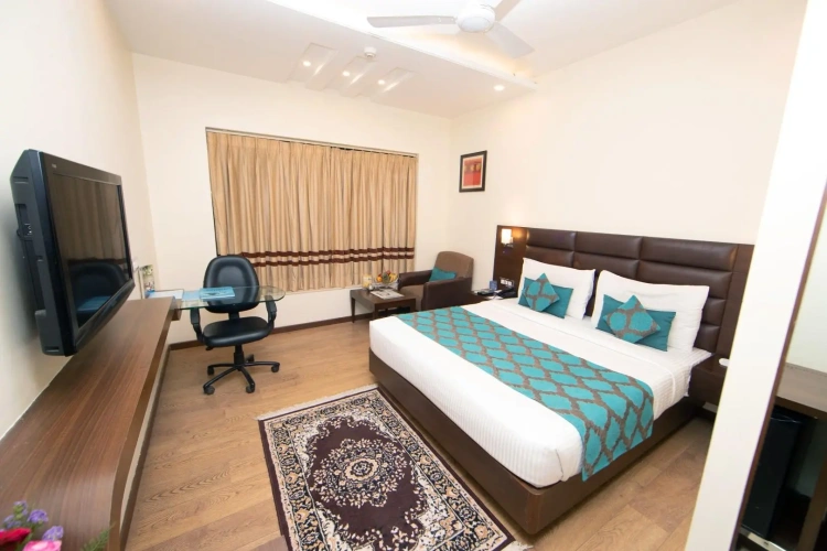 Executive room with view