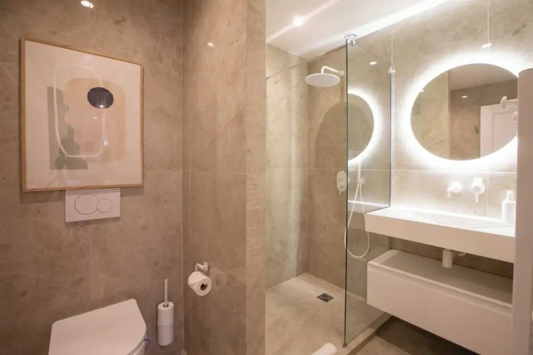 Nice 2 bed Flat - Hyper Centre St Tropez