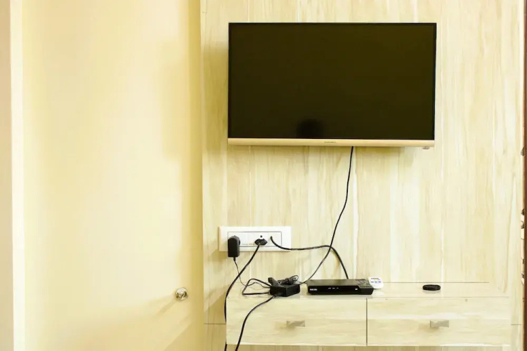 Hotel Crystal Suites