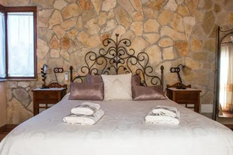 Alzina Villa