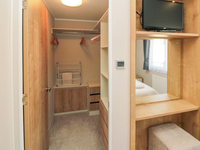 28 Finch