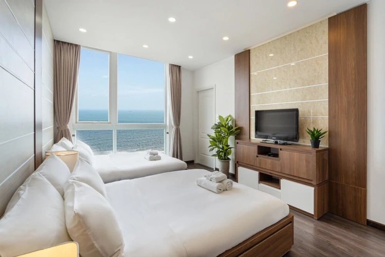 3 Bedrooms Family Apartment with sea view