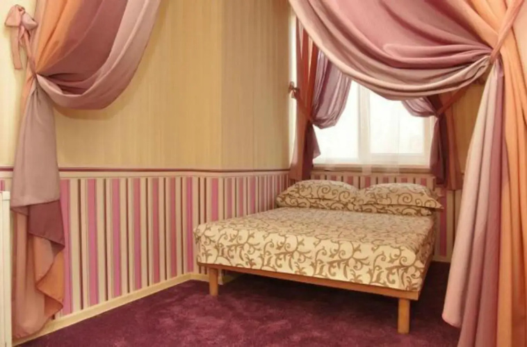 Zirka Hotel