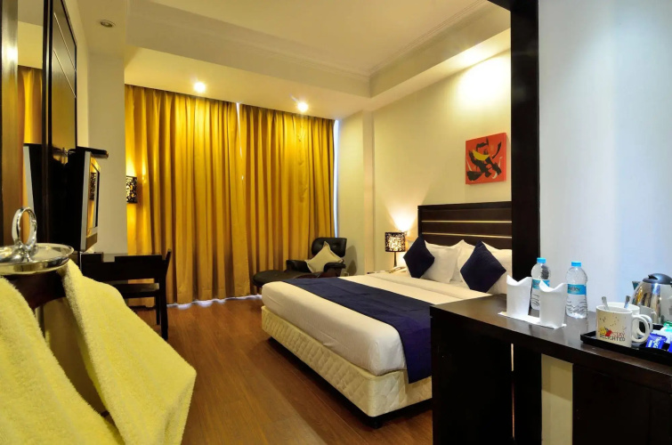 Lakshya's Hotel