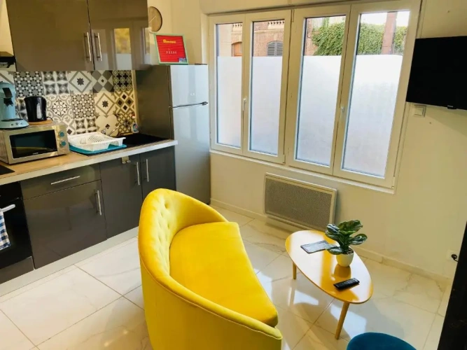 1 Bedroom Apartment
