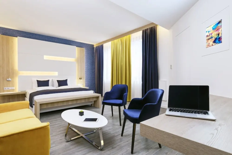 Grand Deluxe Double room