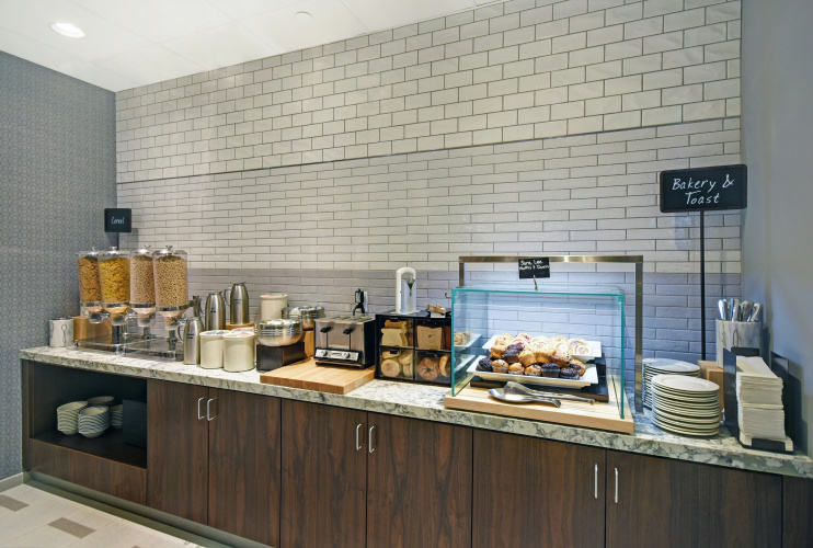 Embassy Suites by Hilton Charleston photo 14