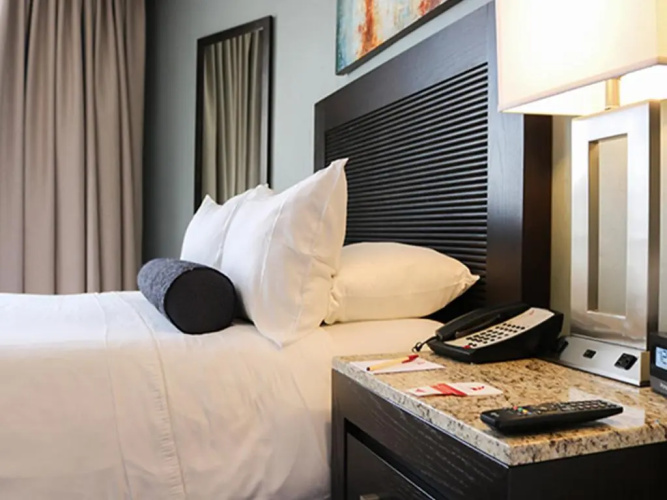 Hotel Coral And Marina