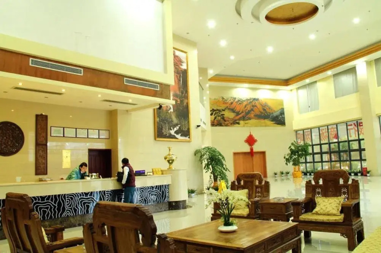 Yihe Hotel