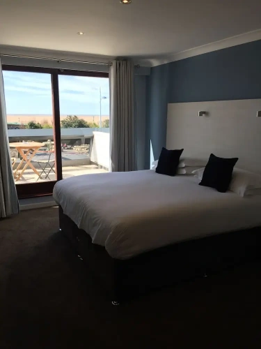 Standard Double room with balcony and with sea view