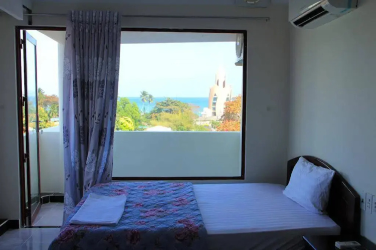 Hanhcafe Hotel