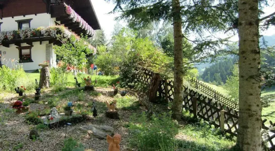 Höllerhof