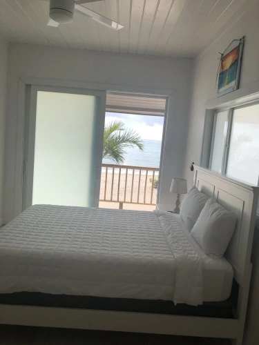 2 Bedrooms Comfort Suite beachfront
