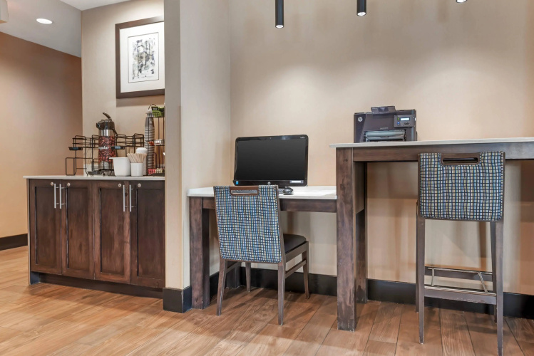 Comfort Inn And Suites Calgary Airport North photo 25